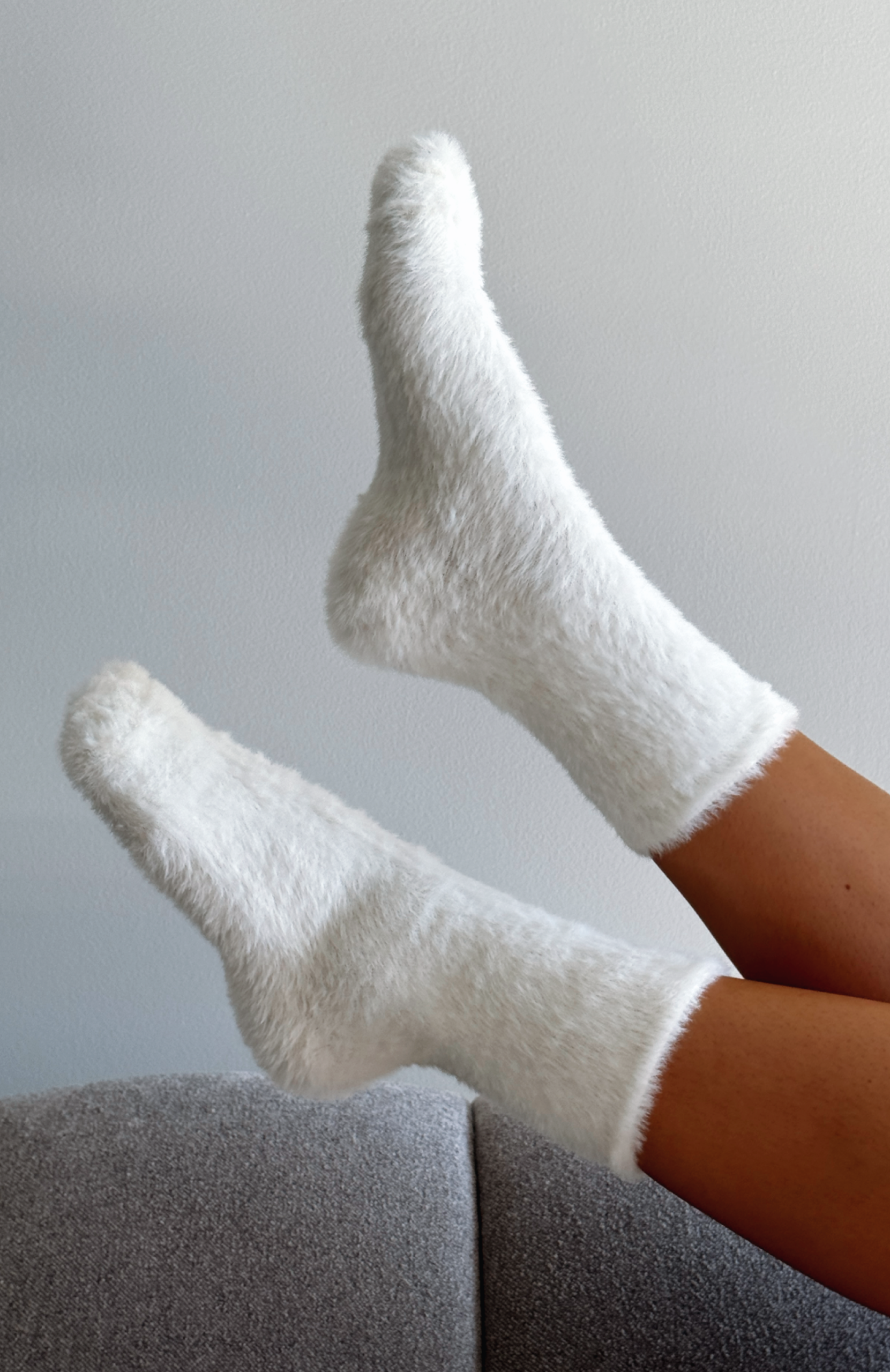 white-fox-cally-socks-cream-white-23.9.2502