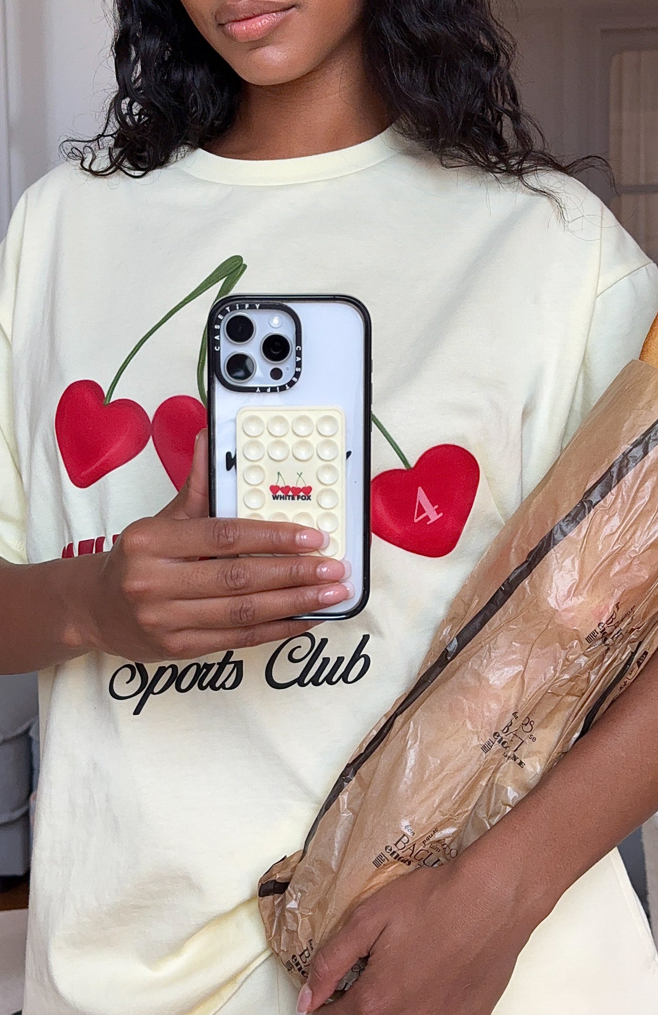 white-fox-club-14-taylah-phone-grip-lemon-01