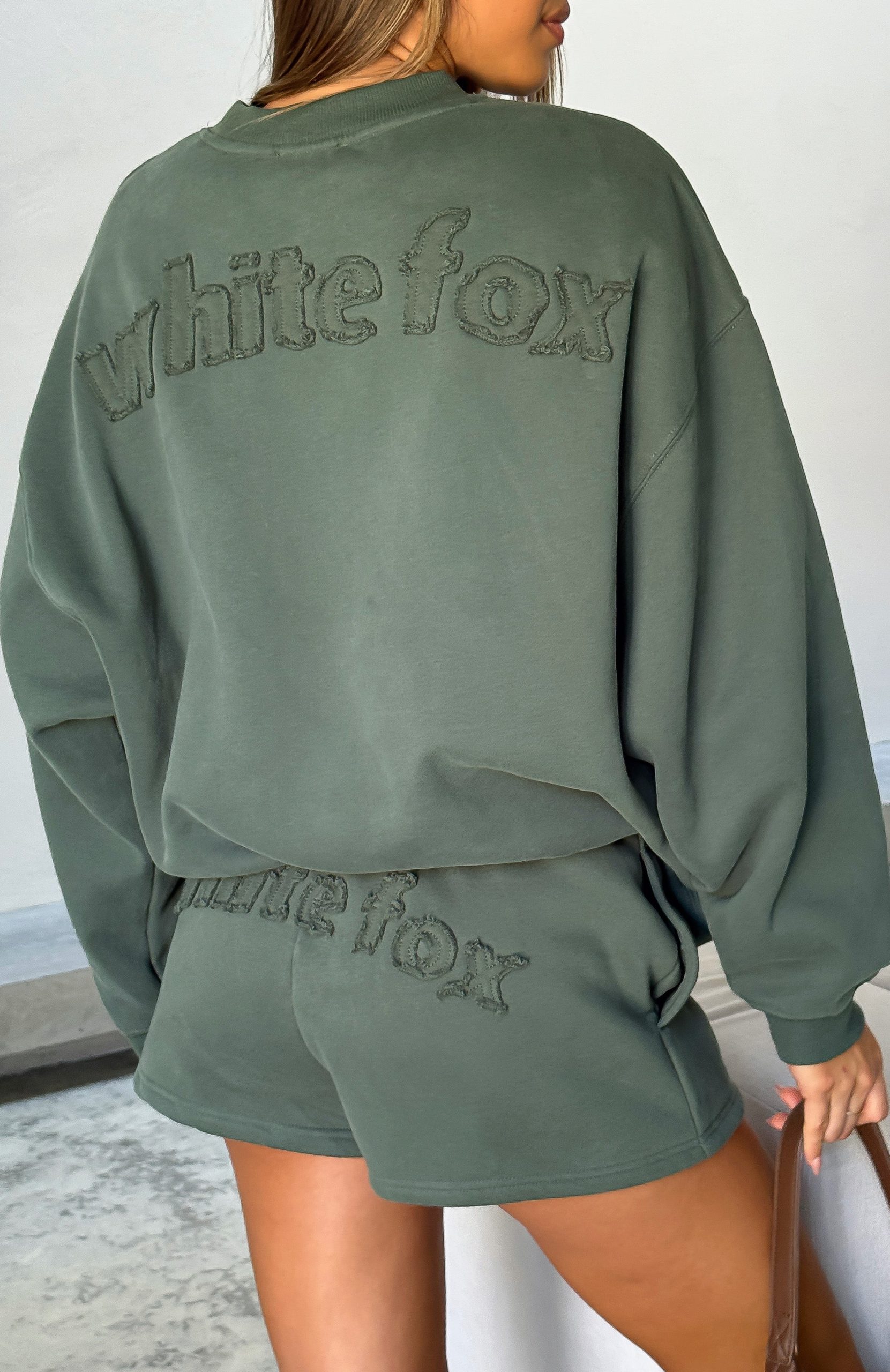 white-fox-from-the-archives-lexi-oversized-sweater-lounge-shorts-khaki-green-29.9.25-15