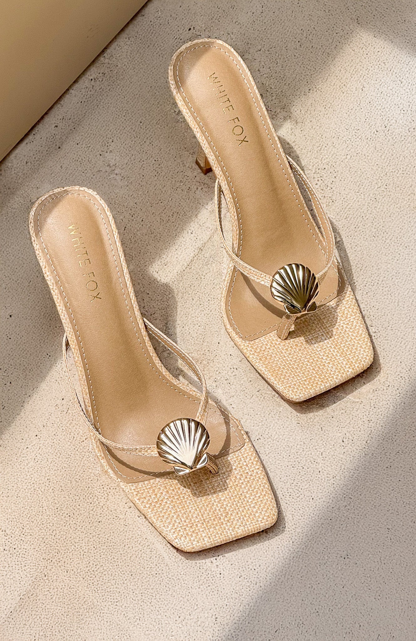 white-fox-isabelle-mules-natural.22.10.25.03