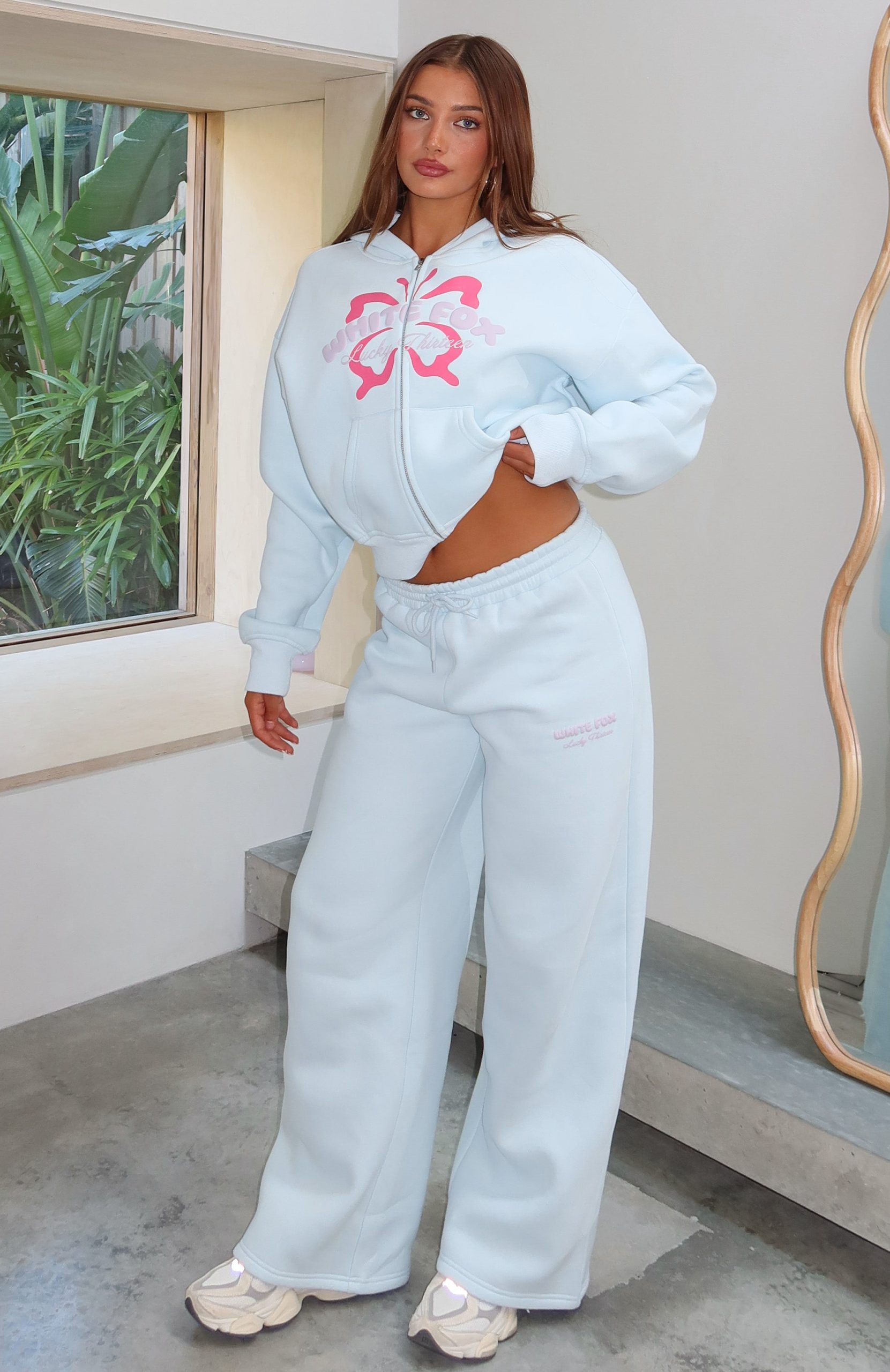 white-fox-lucky-thirteen-audrina-boxy-zip-front-hoodie-blue-lucky-thirteen-audrina-wide-leg-sweatpants-blue.5.08.25.06